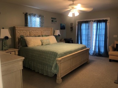 Motivated Seller....Bring Offers...  2bed/2bath Home.... Welcome