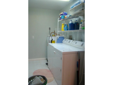 Motivated Seller....Bring Offers...  2bed/2bath Home.... Welcome