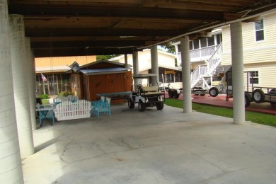 Motivated Seller....Bring Offers...  2bed/2bath Home.... Welcome