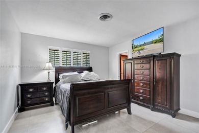 Amazing opportunity in Sky Lake! This well-kept 3BD/2BA home