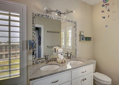 BEACH VIEWS!! 150 steps to the beach walkover even less to pool