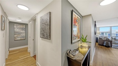 Prime location and downtown living at its very best!  Completely