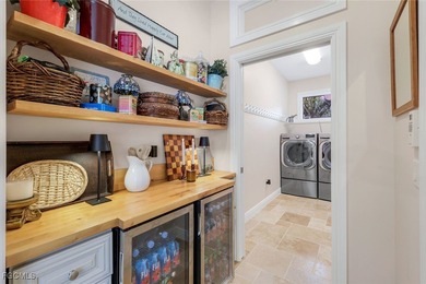 THIS IS THE ONE THAT CHECKS ALL THE BOXES! Close to the Estero