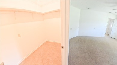 Looking for a cozy getaway spot or a charming short-term rental