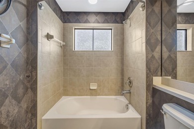 One or more photo(s) has been virtually staged. FORMER MODEL +