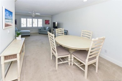 Owner paid ALL Special Assessments!! - TOP FLOOR CONDO, ELEVATOR