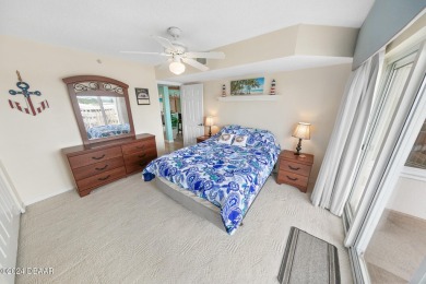 EXQUISITE 3BR/2BA 5TH FLOOR SOUTHEAST CORNER CONDO WITH STUNNING