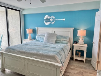 Beautifully renovated direct oceanfront two-bedroom
