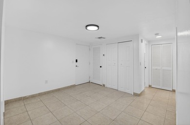 Renovated 2 Bed, 2 Bath Condo in the Heart of Downtown Boca