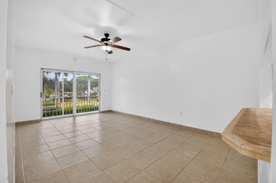 Renovated 2 Bed, 2 Bath Condo in the Heart of Downtown Boca