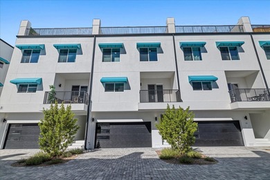 Welcome to Azul Townhomes in Madeira Beach. This spacious 5