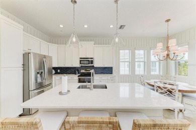 Welcome to your private oasis in Harbour Isle, a premier coastal