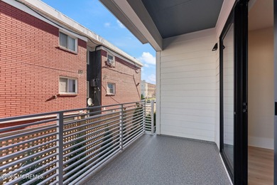 Better than New...Never lived in AND ready! Less than 2 blocks