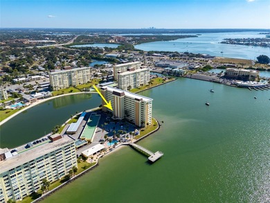 COASTAL ELEGANCE MEETS CHIC INTRACOASTAL LIVING IN THIS STUNNING