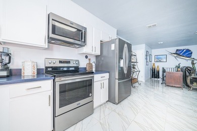 Ideal Coastal Retreat - Primary Residence or Weekend Getaway!