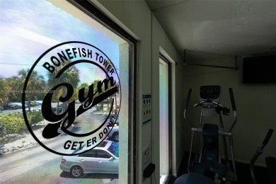 Welcome to Bonefish Towers, where this stunning one-bedroom