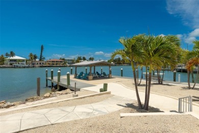 Welcome to Bonefish Towers, where this stunning one-bedroom