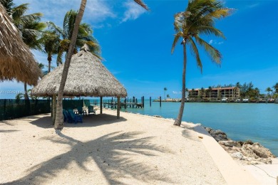 Welcome to Bonefish Towers, where this stunning one-bedroom