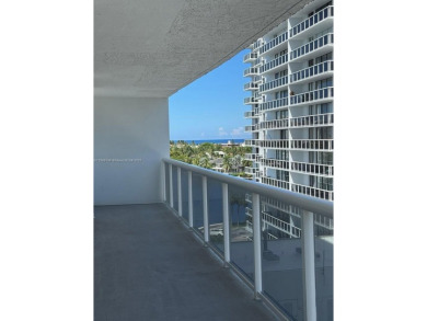 This bright and spacious residence is ideally located on East