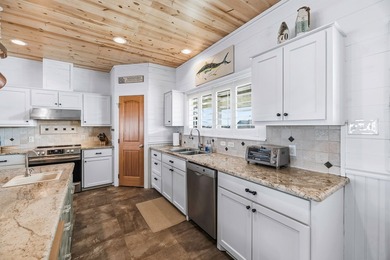 Escape to The Pearl of the Bay-an elite Copano Bayfront property