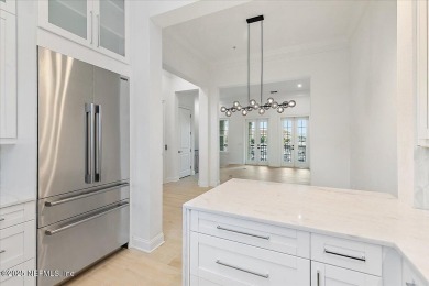 FULLY RENOVATED LUXURY TOWNHOME W/ ELEVATOR AND OUTSTANDING