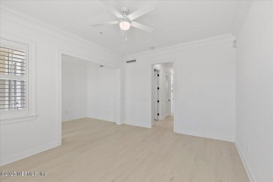 FULLY RENOVATED LUXURY TOWNHOME W/ ELEVATOR AND OUTSTANDING