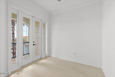 FULLY RENOVATED LUXURY TOWNHOME W/ ELEVATOR AND OUTSTANDING
