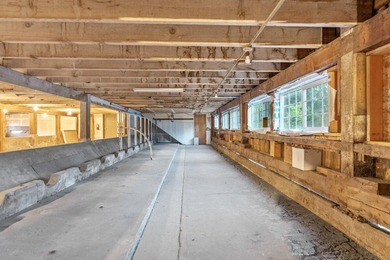 Historic McCloud Barn- Mixed-Use Investment Property 20,000SF