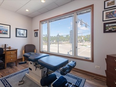 Prime Mixed-Use Commercial Office Building in the Heart of