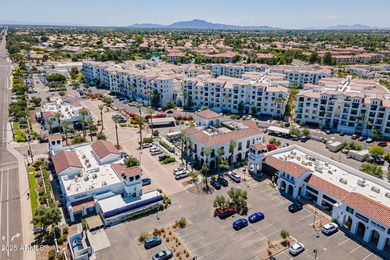 Experience the best of luxury living at The Cays in Downtown