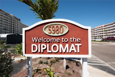 Located on the shores of the Gulf of Mexico, this 55+ community