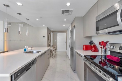 Stunning Penthouse 3/3 unit distinctive One by Tross in the