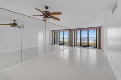 A direct Oceanfront charming 3rd floor Condo awaiting a new