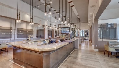 Discover the prestige and luxury of the Four Seasons in the