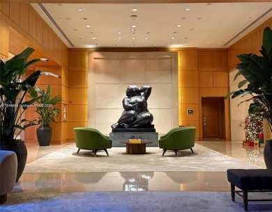 Discover the prestige and luxury of the Four Seasons in the