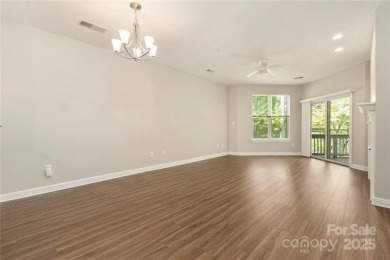 Welcome to this beautifully updated END UNIT in Spinnaker Reach