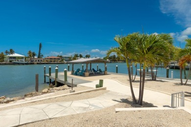 Welcome to Bonefish Towers, where this stunning one-bedroom