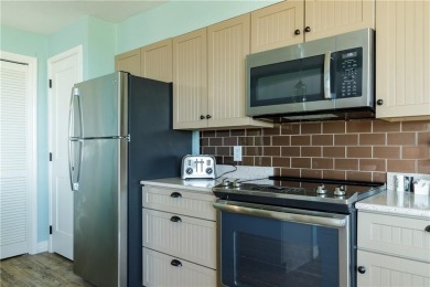 Looking for A TRUE ISLAND RESORT having the best TROPICAL LAGOON