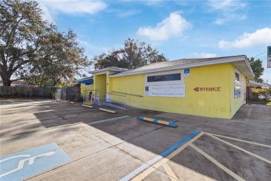 This 2,300+- sq. ft. retail storefront offers exceptional