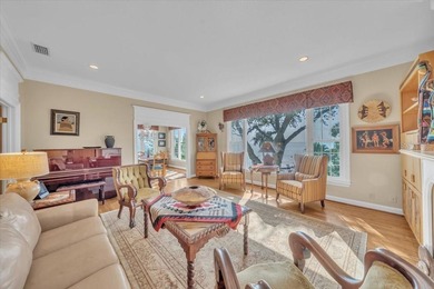 Rarely Available Waterfront Luxury Condo!

Experience