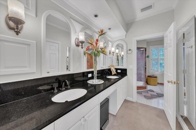 Rarely Available Waterfront Luxury Condo!

Experience