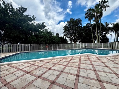 2/2 in the heart of miami hialeah, NEW AC UNIT, Excellent