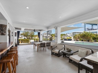 Tropical Luxury meets Coastal Living in the heart of Key Largo!