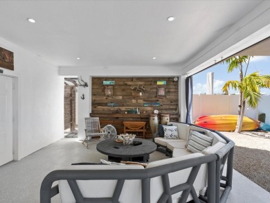 Tropical Luxury meets Coastal Living in the heart of Key Largo!