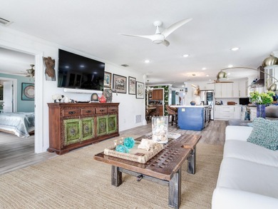 ELEVATED WATERFRONT LUXURY | OPEN WATER VIEWS | 2 SINGLE-CAR