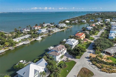 Paradise found. Welcome to an exceptional canal-front retreat on