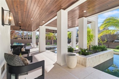 Investor's Dream - Short term rentals allowed here at this