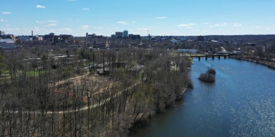 This customized RiverNorth A2 residence combines modern