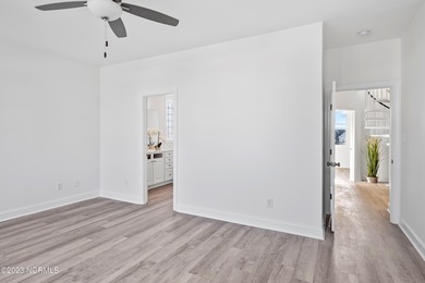 Welcome to canal-front living on 9th Street, where every day