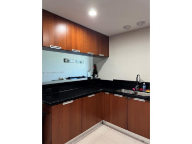 Lexi 701 - Extraordinary Waterfront Corner Residence
Experience